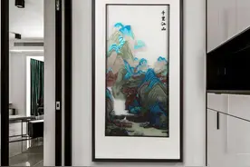 进门玄关挂什么画好？家有这样的山水画，“招财进宝”才是好生活图片