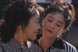 假山假景假特效，《小巷人家》取景地爆火，打脸了多少内娱抠图剧图片