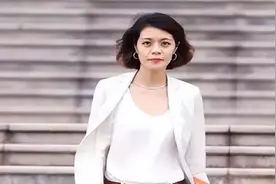 复旦“网红教授”陈果：从万人崇拜到无人问津，她到底做错了什么图片