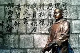 谭嗣同培养了两个出色的学生是谁？能说出来一个算你厉害！图片