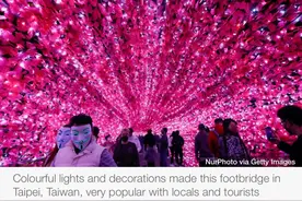 读BBC学英语：世界各地圣诞节图片展图片