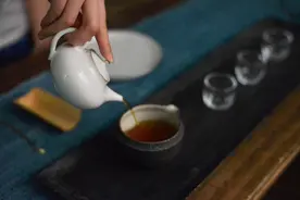 中年人喝茶，怎么高级地发朋友圈？图片