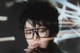 《闪光的乐队》DEMO分享会，王靖雯治愈感爆棚，引起无数社畜共鸣图片