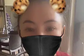 张柏芝三胎生父被疑现身，晒视频神秘男子正穿衣，个头小花臂抢眼图片