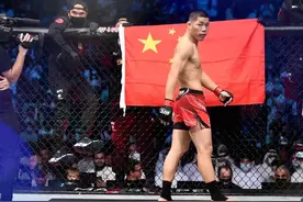 李景亮被喷子骂破防，霸气反击！告诉你这些喷子都是啥人图片