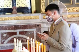 17岁提帮功高调回国，代替泰王拜见僧王，进步神速有帝王风范图片