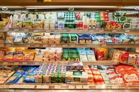 儿童、青少年、成人、老年人，不同年龄段，到底应该喝什么奶？图片