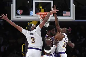 湖人黑八的概率有多大呢？魔术师说得没错，2007年的奇迹将会重演图片