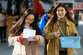 研究生一般出自什么家庭？看过家庭等级后发现，大多扎堆在第5级图片