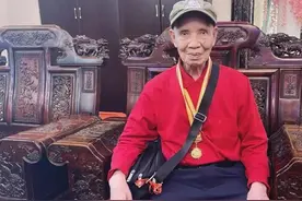 抗战老兵孤军浴血战衡阳图片