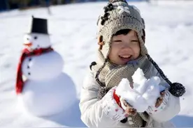 冬天孩子长得慢，家长做好3件事，助力孩子长个儿，不落后图片