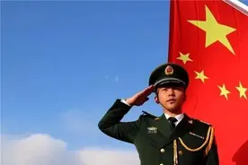 除了高考时报考军校外，还有哪4个当军官的机会？图片