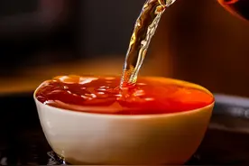 茶叶的保质期有多久？放了3、5年的茶还能喝吗？建议了解清楚图片