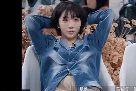 刘恋小腹隆起超明显！别焦虑，女明星也有小肚腩图片