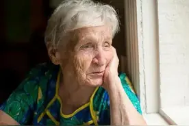 父母去世以后，遗像放在哪儿最好，看完这篇文章，你就找到答案了图片