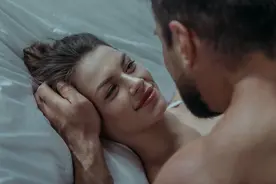 女性到了中年，生理需求会比男性更强烈？理性看待，无需害羞图片