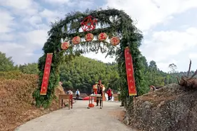 桂林：热闹非凡的全州县绍水镇桐油村瑶族盘王节图片