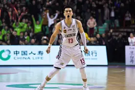 郭艾伦职业生涯薪资数据表图片