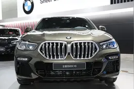 价格上涨2-3万，全新宝马X6上市，内饰依旧没有双联屏，还等吗？图片