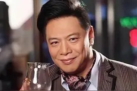 香港知名男星宣告复出！身材消瘦精神佳，三年前不幸中风一度险死图片