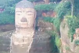 乐山大佛修复发现密室，专家进入后，解开流传至今的“传言”图片