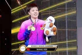 不是马琳！不是刘国梁！王艺迪夺冠功臣教练马俊峰，国乒卧虎藏龙图片