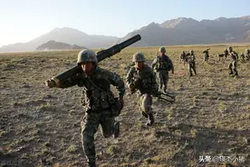 一个集团军有多少位少将？图片