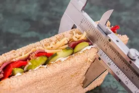 晚上最好别吃的食物名单来了图片