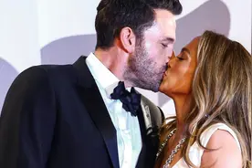 大本JLo结婚了！兜兜转转20年爱的还是你，网友：这世界还有真爱图片