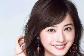 还记得嫁渣男的佐佐木希吗？生二胎被骂？图片