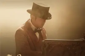 他变了吗？图片