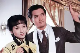 《上海滩》42年过去，演员差距大，男二66像36岁，2位老戏骨离世图片