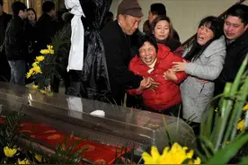 2011年农村小伙见义勇为牺牲，生前省吃俭用供养祖父母，让人心疼图片