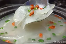 教你做“冬瓜虾皮汤”，味道鲜美，营养好吃，适合做给老人孩子喝图片