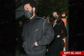 46岁朱莉恋爱中？31岁盆栽哥发新歌，“我的新女孩是电影明星”图片