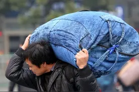 细数工地上的“假夫妻”：平时不尴尬吗？各自的家庭会受影响吗？图片