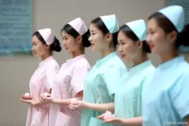 护理专业没背景就进不了医院入职吗？图片