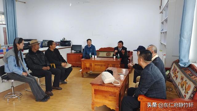 西藏昌都洛隆硕督古镇 文/李景宁