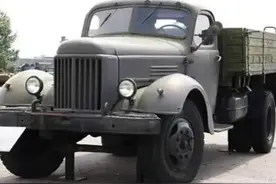 苏联吉斯-150型汽车图片