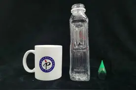 众所周知，“吃了吐”是一种物理现象......| 正经玩图片