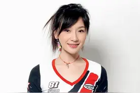 孙宁与王学兵离婚10年：她的婚姻成谜，他再婚做爸爸，受谣传困扰图片