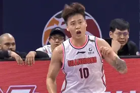 虽败犹荣！广东0-3遭辽宁横扫，被17分逆转太遗憾，张镇麟轰33+9图片