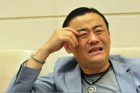 周立波近况：发表不当言论求关注，不可一世的行为，最终自食恶果图片