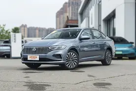 直接上顶配！两块大屏/性能强硬，大众新朗逸刚上市，这样选就对了图片