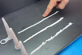 教你轻松打好玻璃胶，新手秒变专业技师，方法简单生活实用小技巧图片