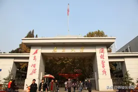 但凡能考上985、211的，并非都是高智商，是他们真的了不起图片