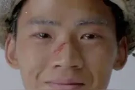 狙击手片尾太催泪了！演员手写信致敬狙击五班战士，网友读完泪奔图片