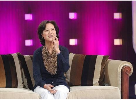 演员柏寒：丈夫意外离世，她又患癌，留下儿子给海清养
