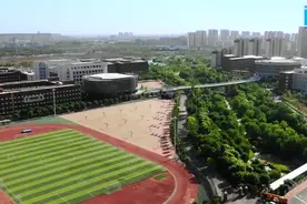 加油！高三少年图片