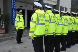 【牢记关心厚爱 忠诚奋勇担当】全国优秀公安基层单位：云南玉溪大风垭口中队 把“死亡之坡”变成平安路图片